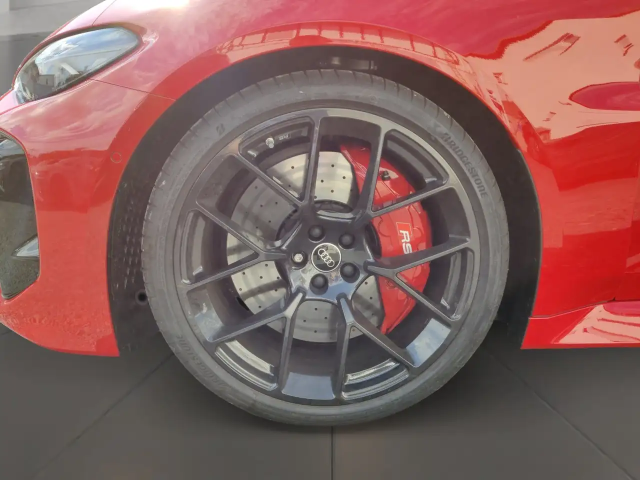 Audi RS5 6
