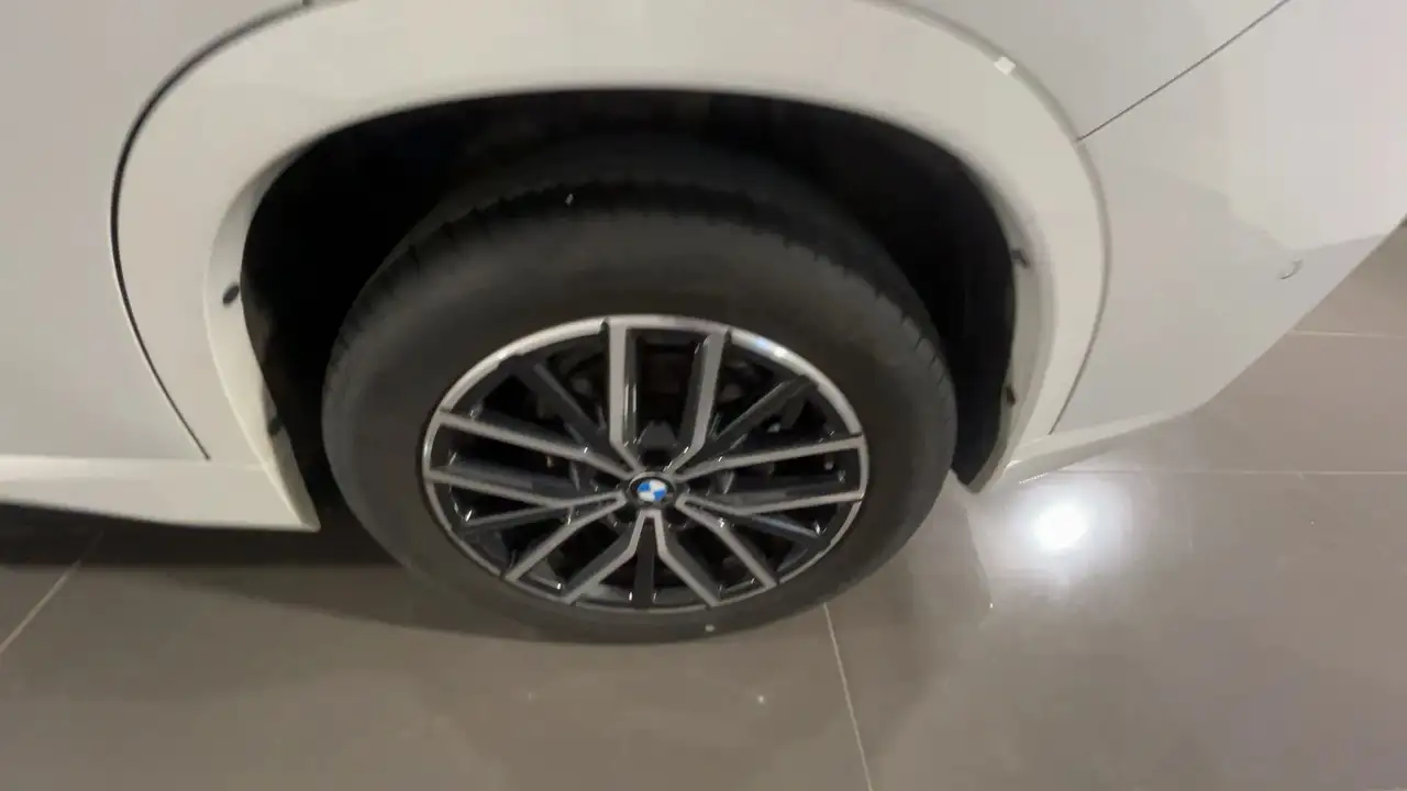 BMW X1 7