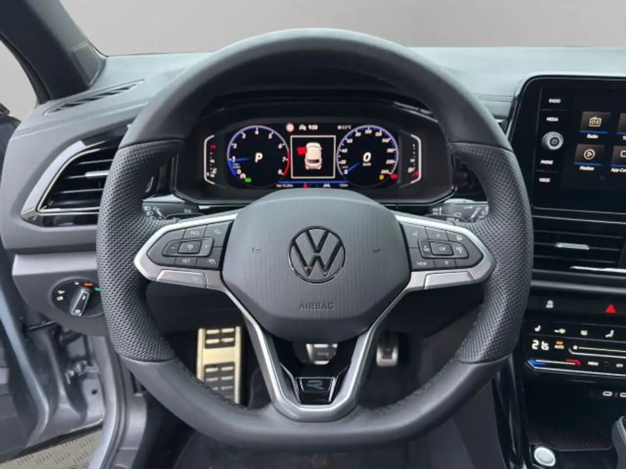 Volkswagen T-Roc 10