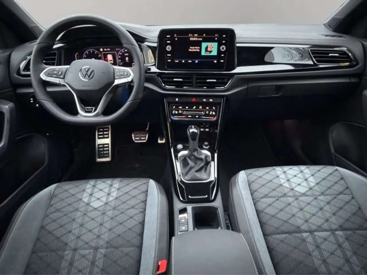 Volkswagen T-Roc 14
