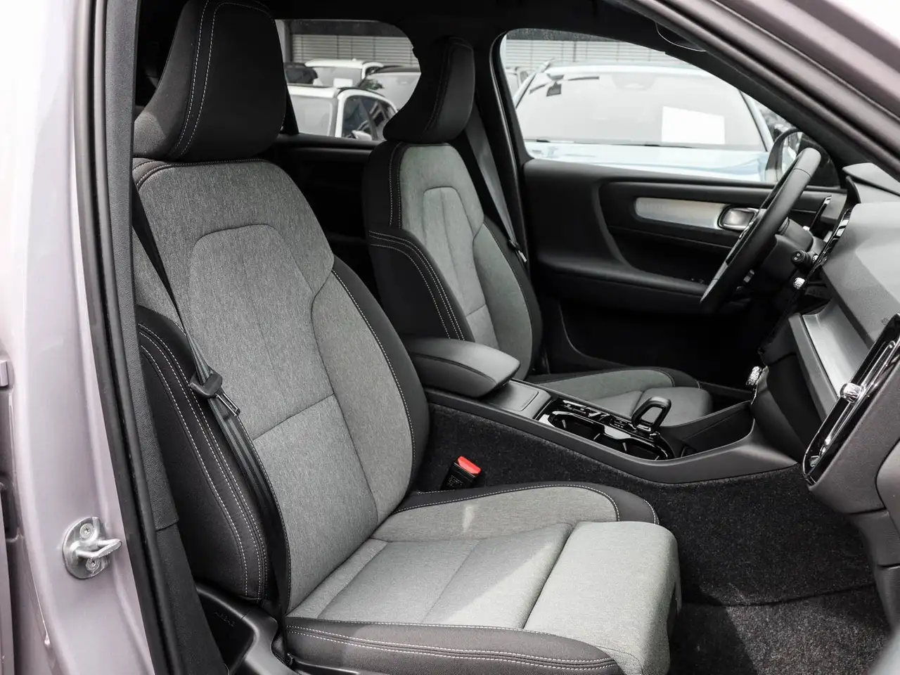 Volvo XC40 7