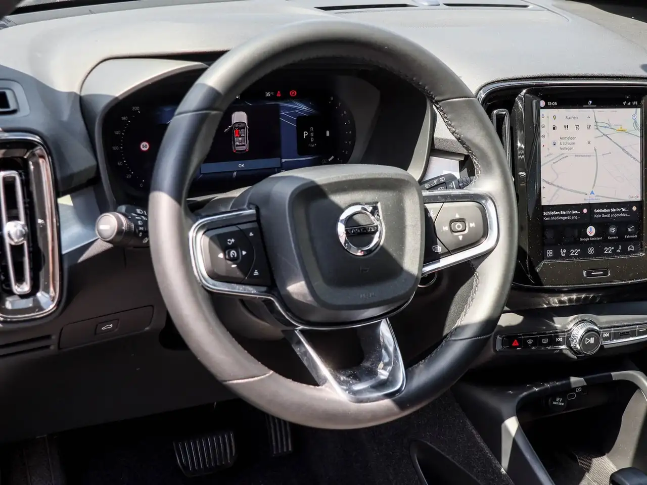 Volvo XC40 10