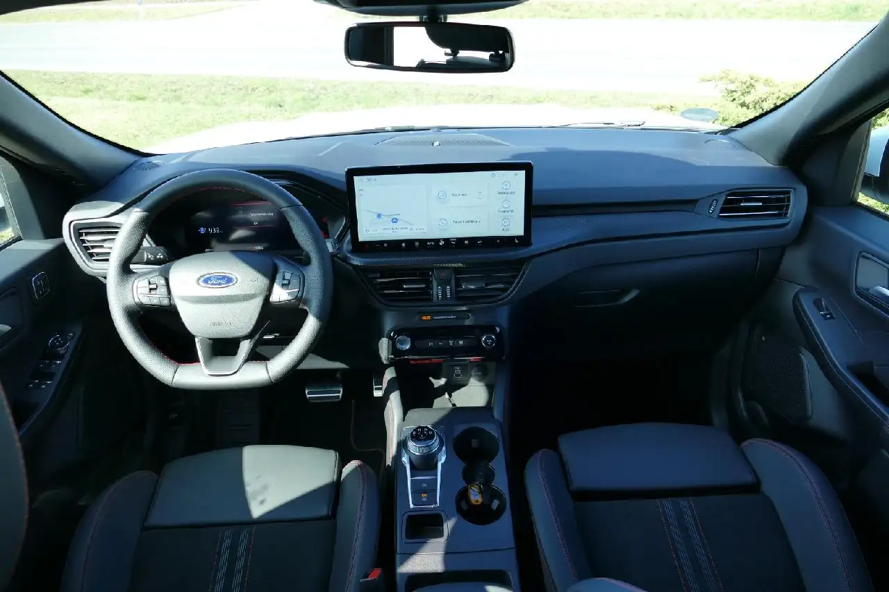 Ford Kuga 8