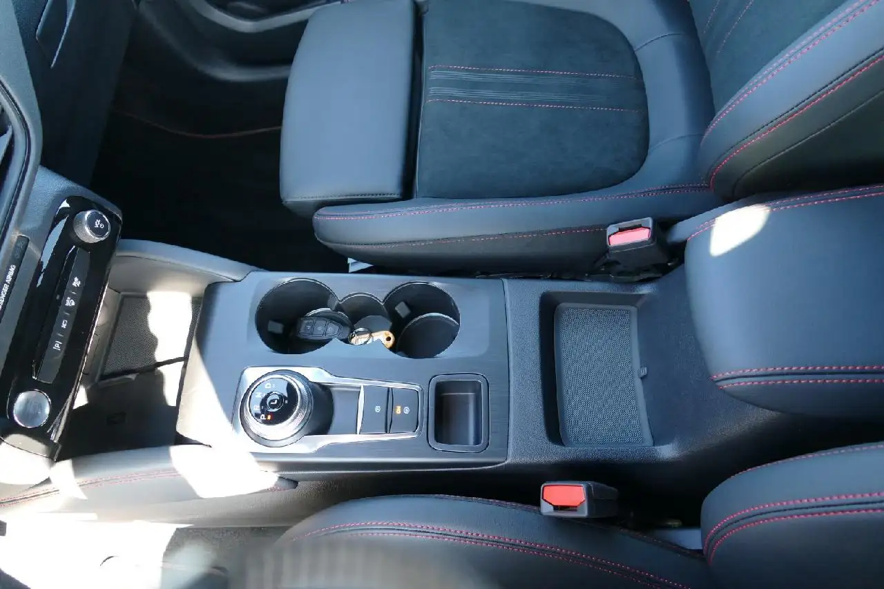 Ford Kuga 13