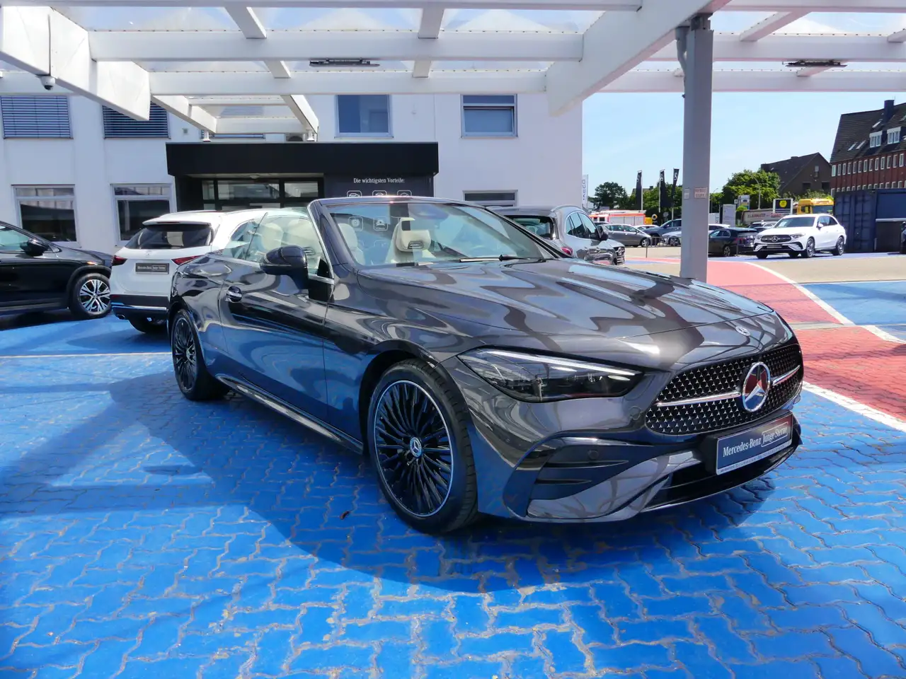 Mercedes-Benz CLE 200 3