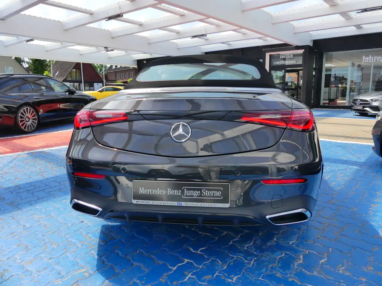 Mercedes-Benz CLE 200 9