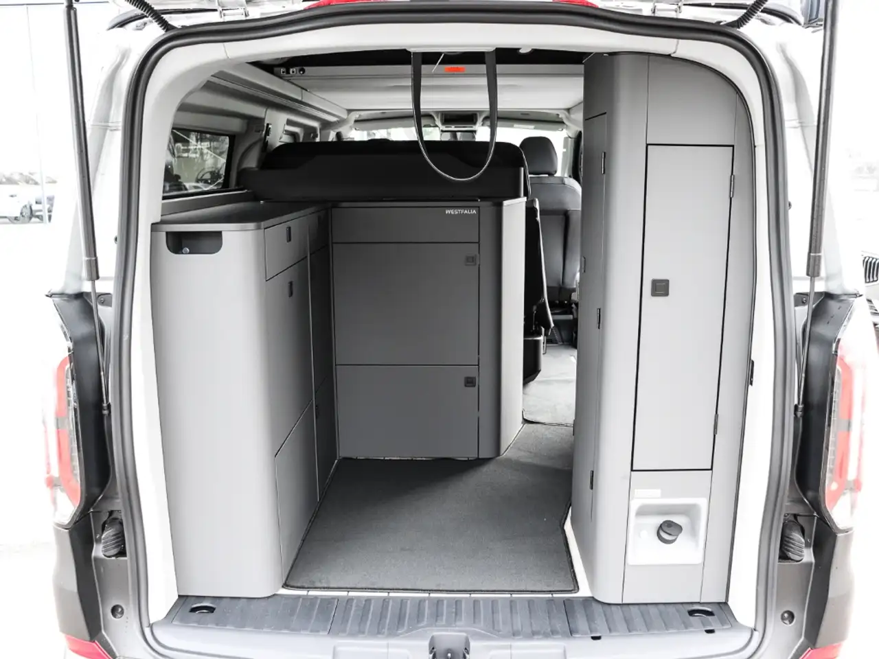 Ford Transit 16