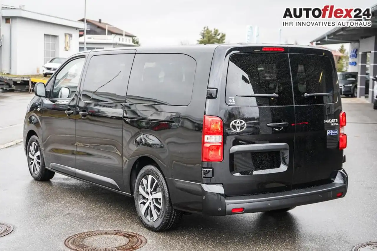 Toyota Proace 5