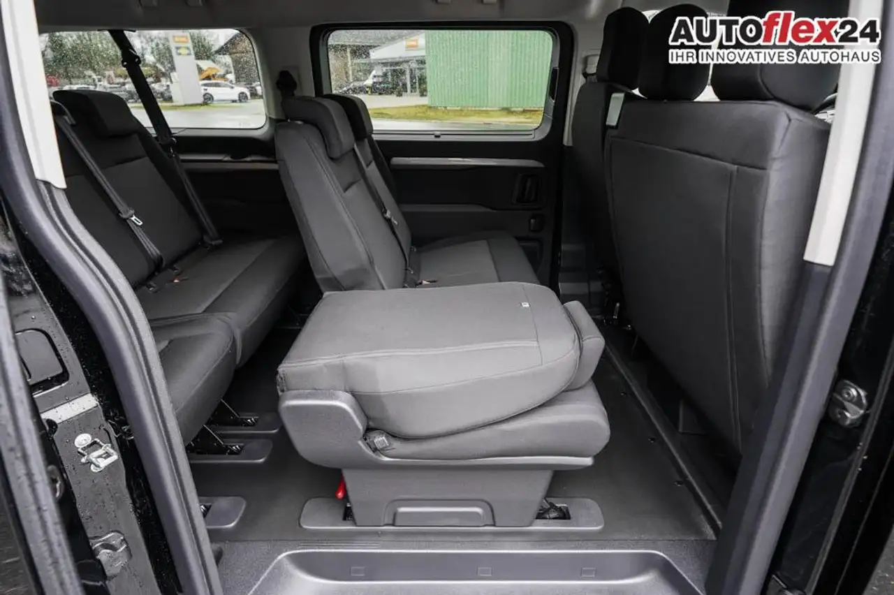 Toyota Proace 16