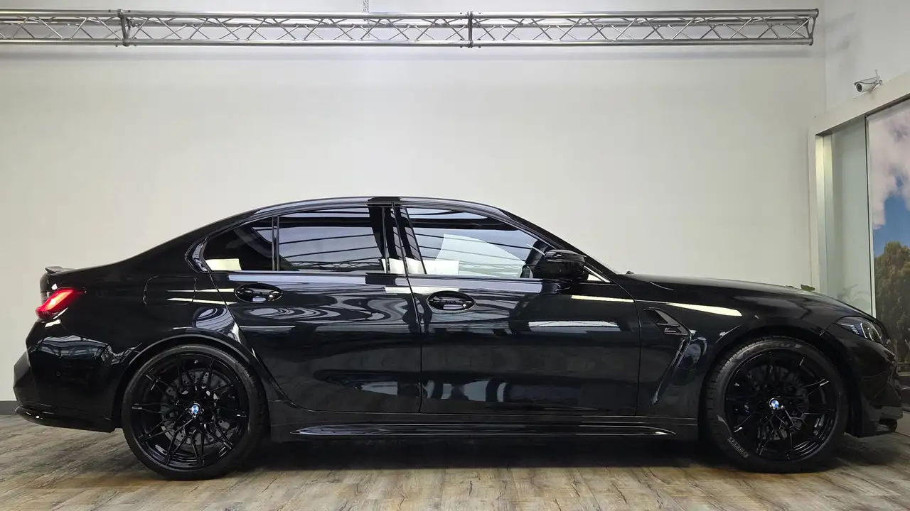 BMW M3 5