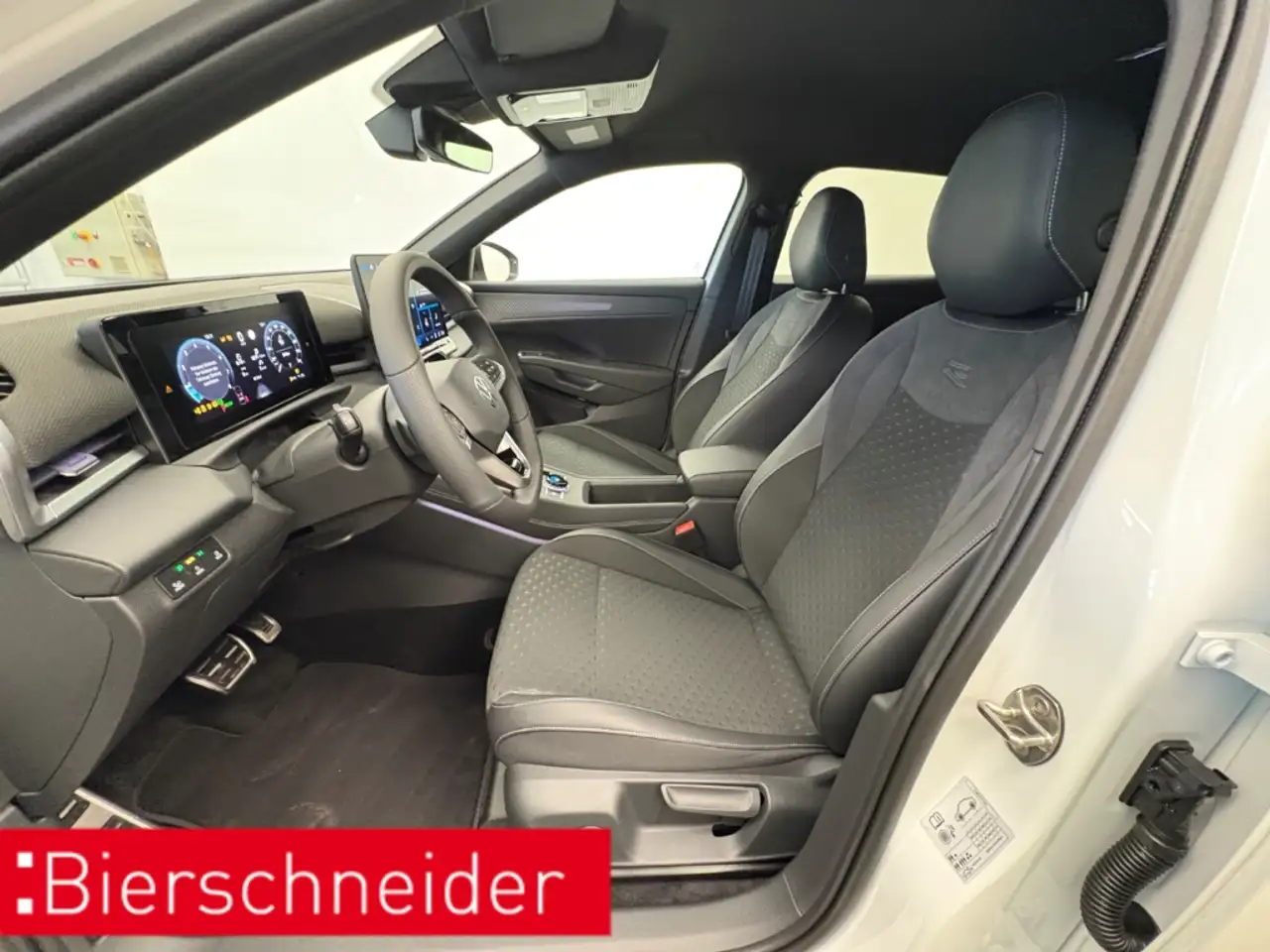 Volkswagen T-Roc 7