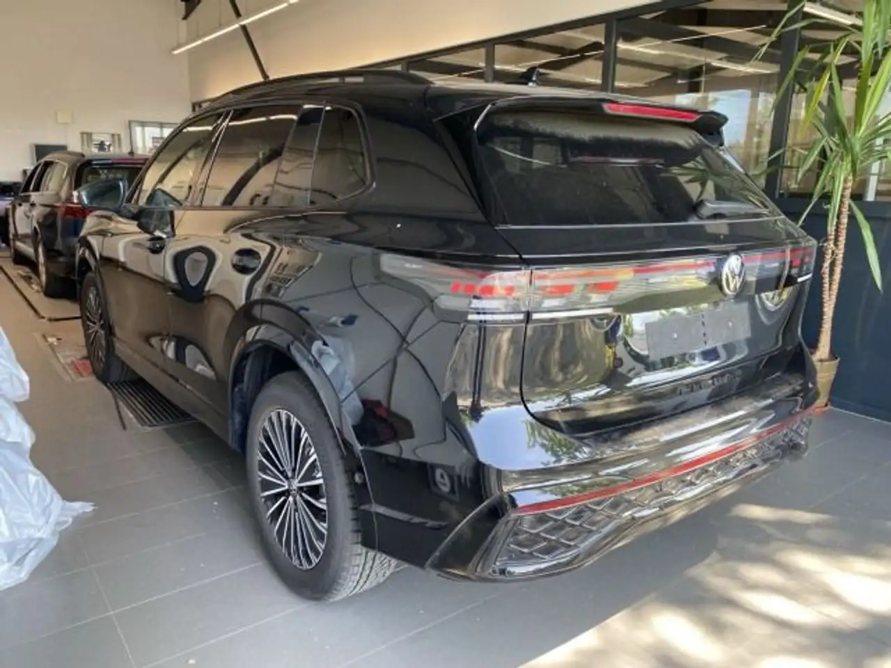 Volkswagen Tiguan 2