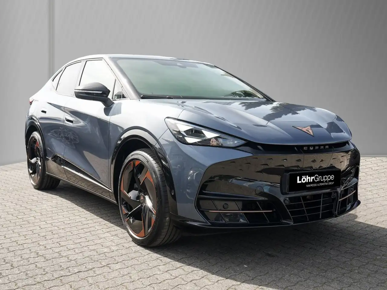Cupra Tavascan 6