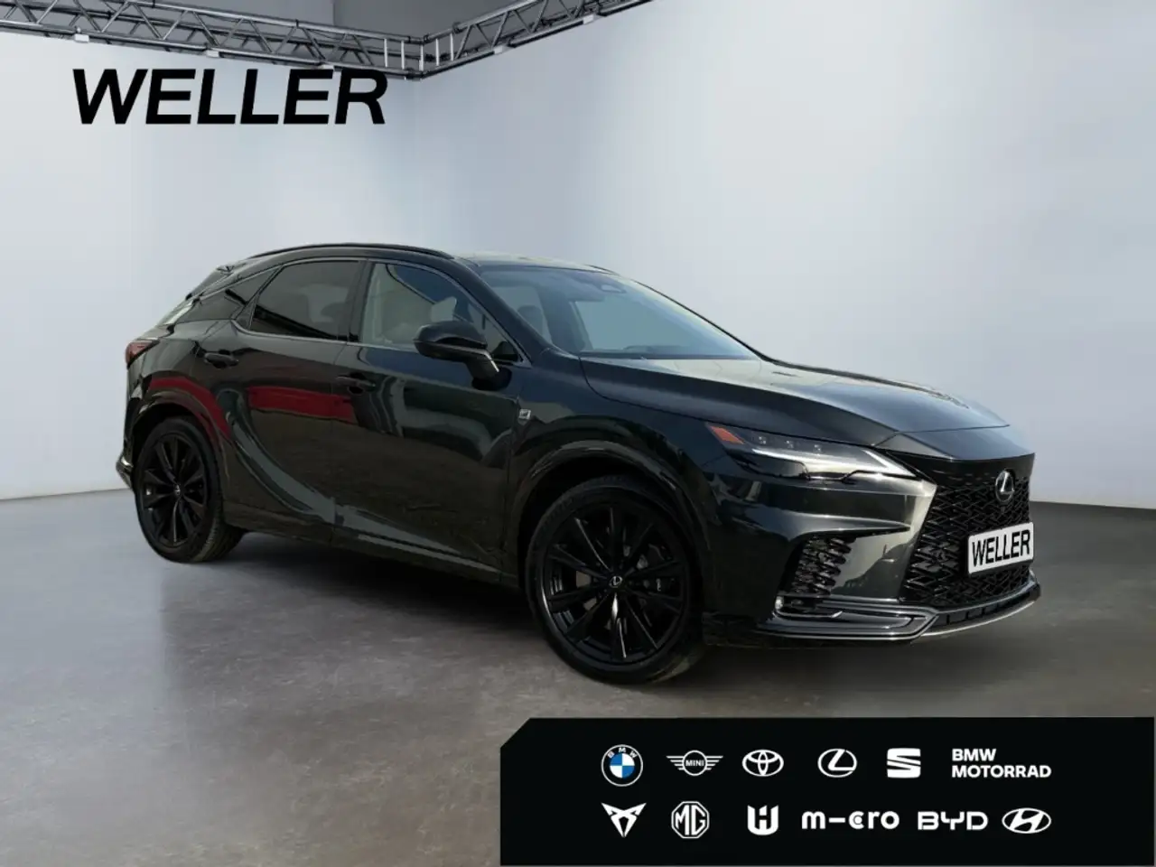 Lexus Inny 3
