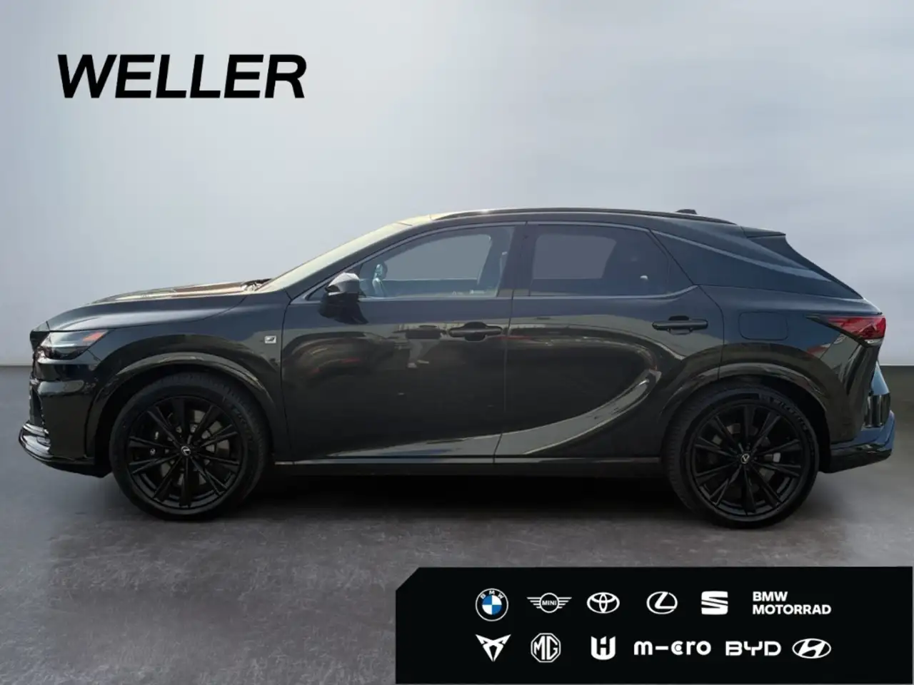 Lexus Inny 5