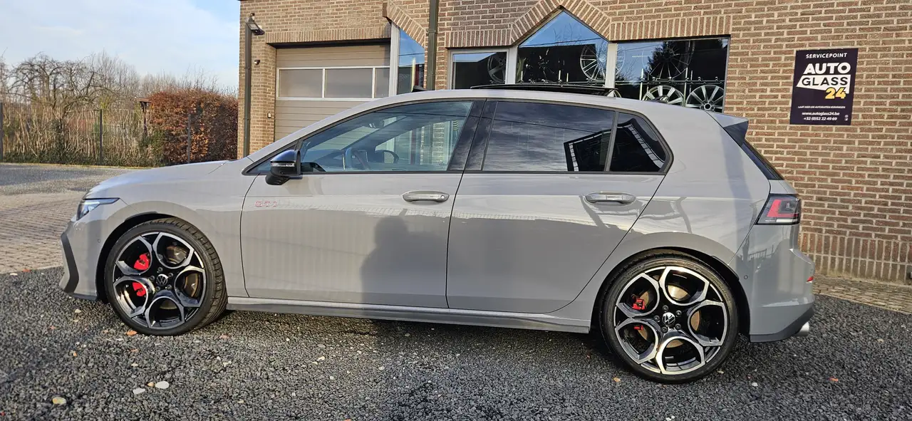 Volkswagen Golf 2