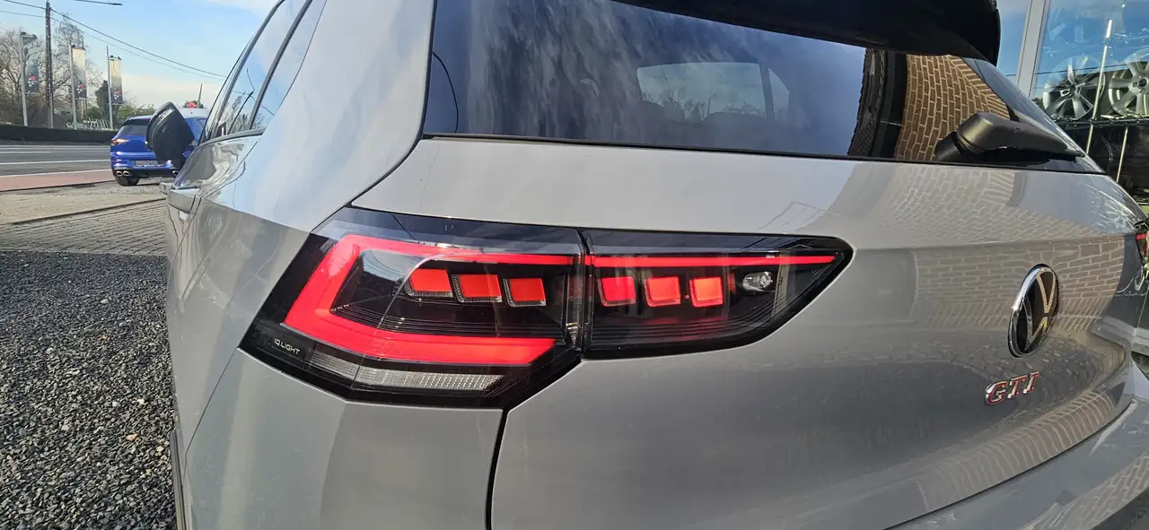 Volkswagen Golf 10