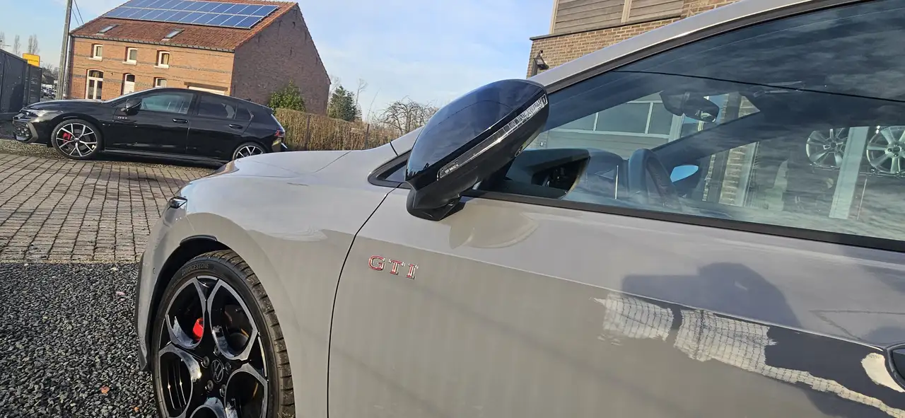 Volkswagen Golf 11