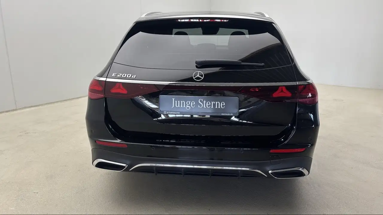 Mercedes-Benz E 200 5