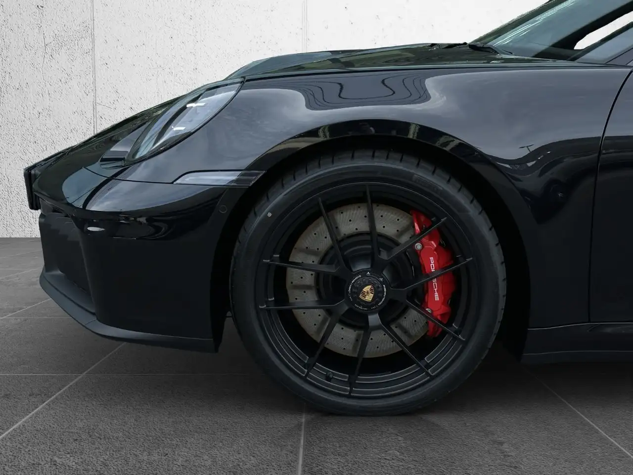 Porsche 992 911 6