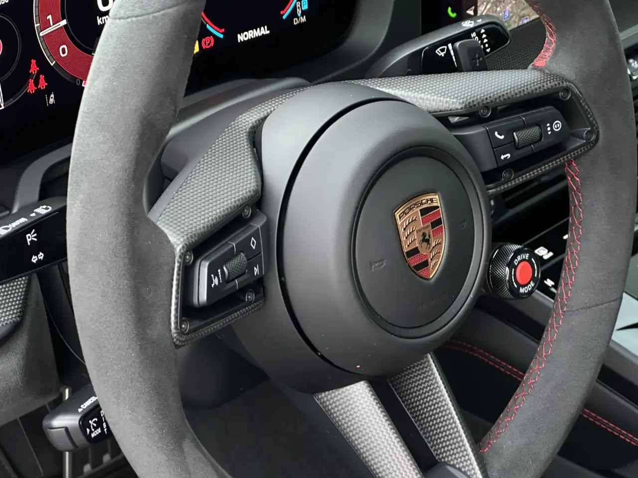 Porsche 992 911 14