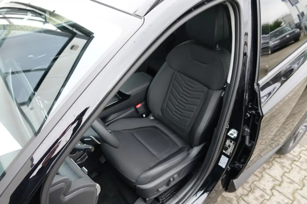 Hyundai TUCSON 10