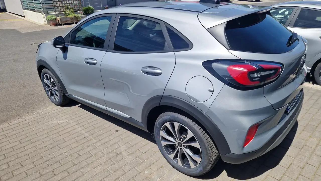 Ford Puma 4