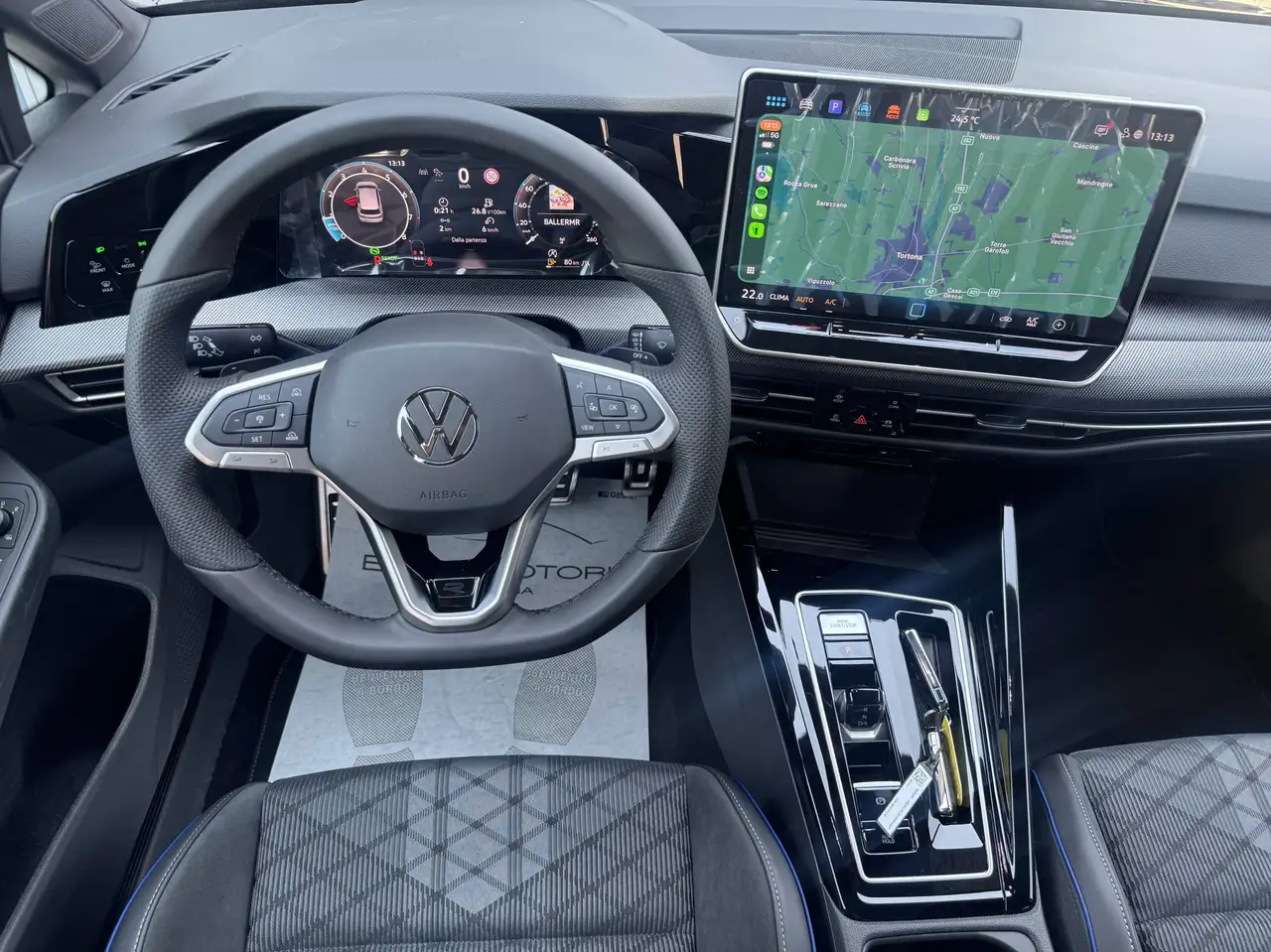 Volkswagen Golf 8