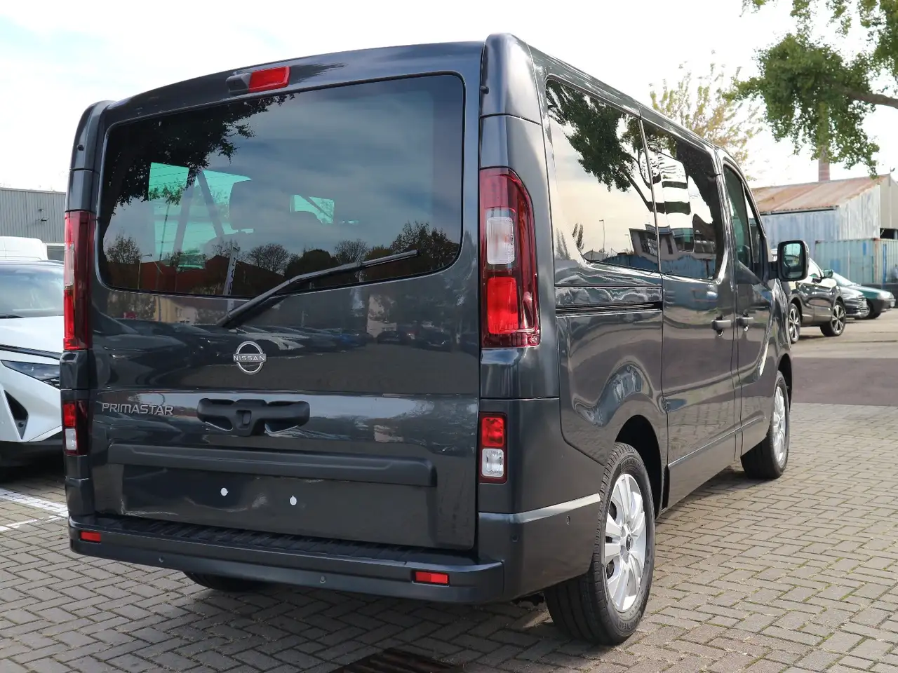 Nissan Primastar 11