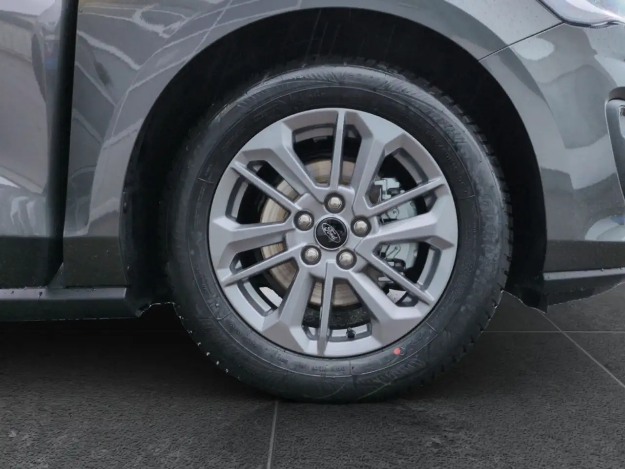 Ford Focus 16
