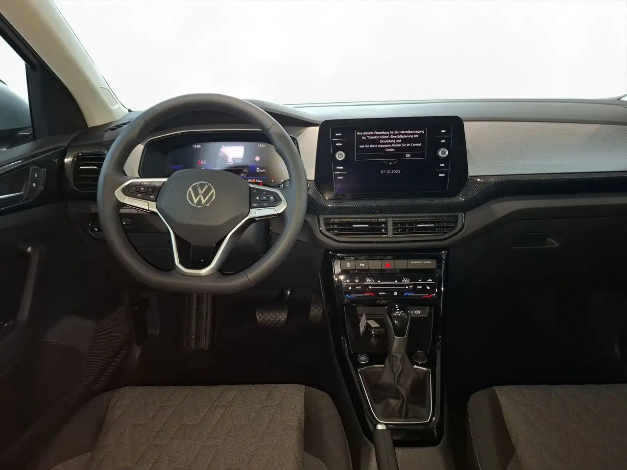 Volkswagen T-Cross 6