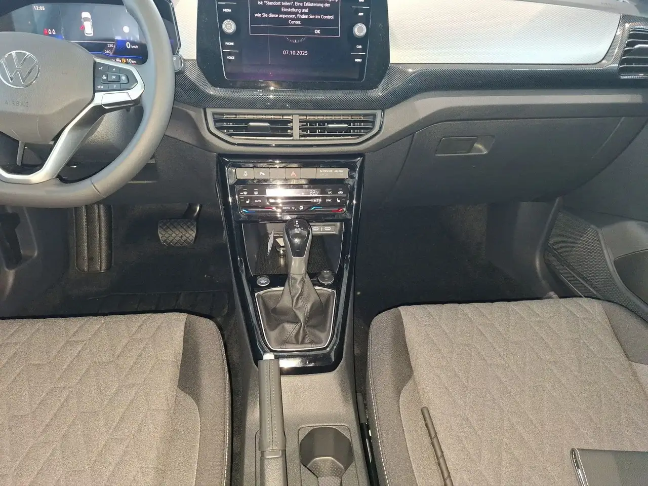 Volkswagen T-Cross 7