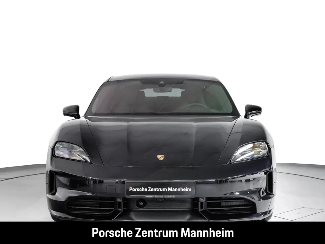 Porsche Taycan 6