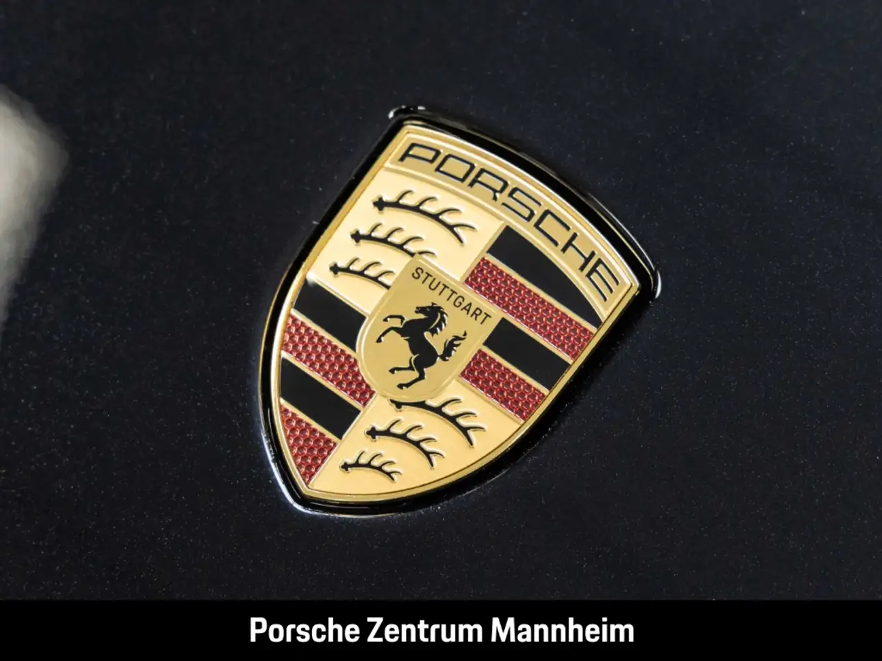 Porsche Taycan 12