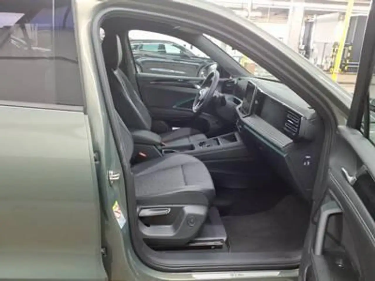 Volkswagen Tiguan 7