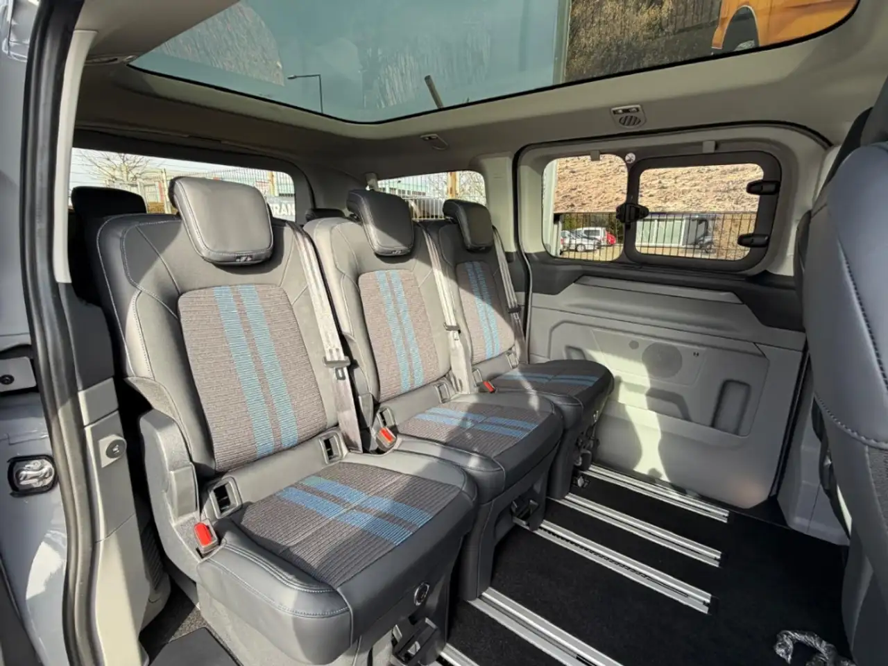 Ford Tourneo 5