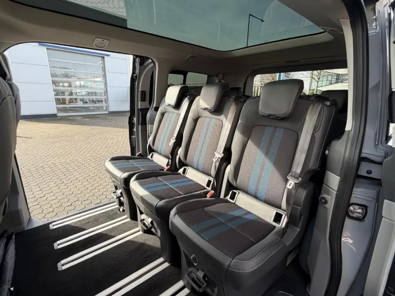 Ford Tourneo 12