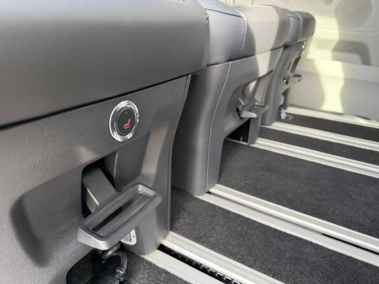 Ford Tourneo 13
