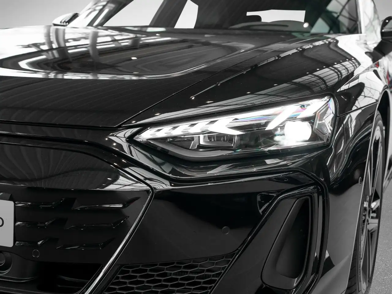 Audi e-tron 11
