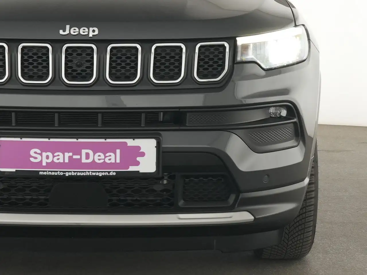 Jeep Compass 12