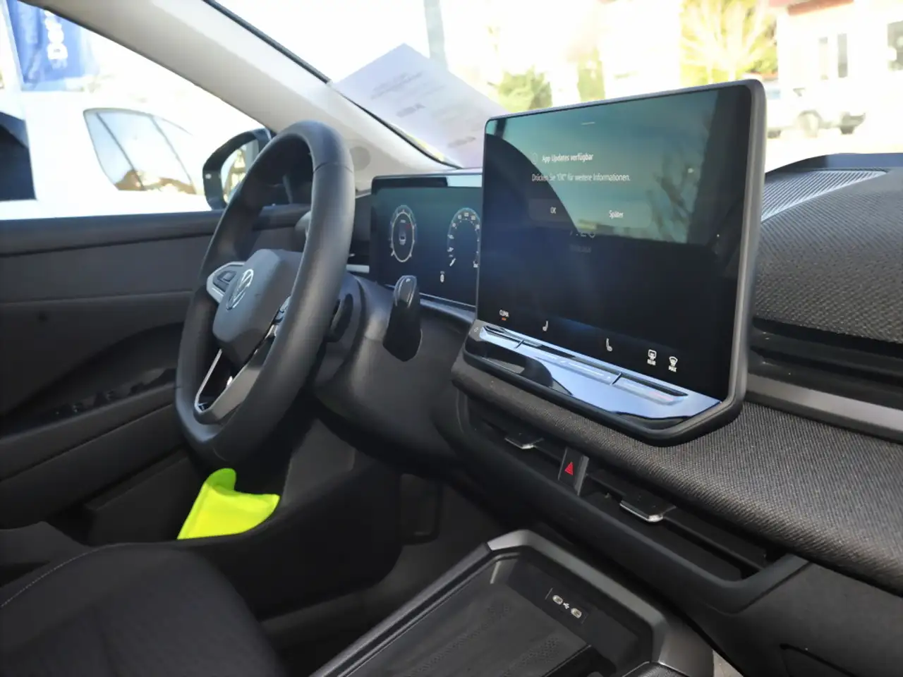 Volkswagen T-Roc 8