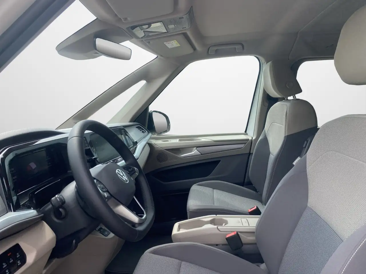 Volkswagen T7 Multivan 7