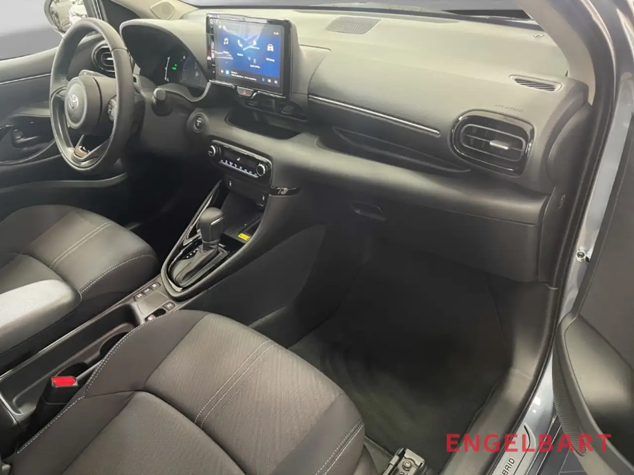 Toyota Yaris 11