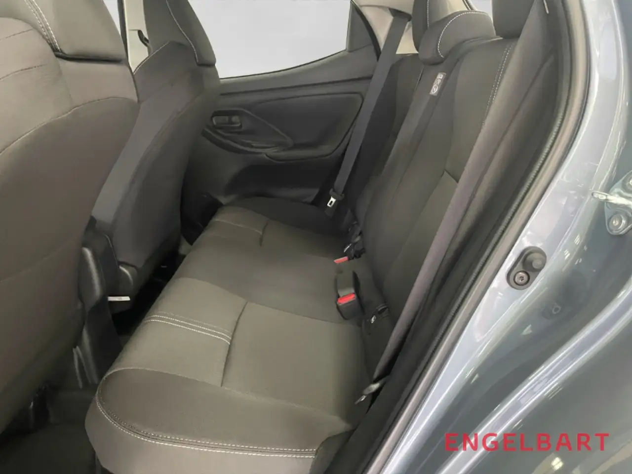 Toyota Yaris 12