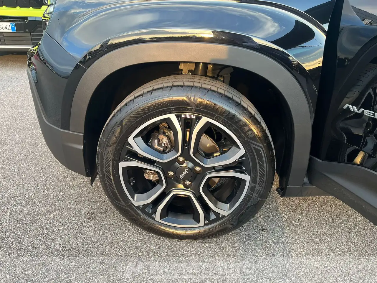 Jeep Avenger 6