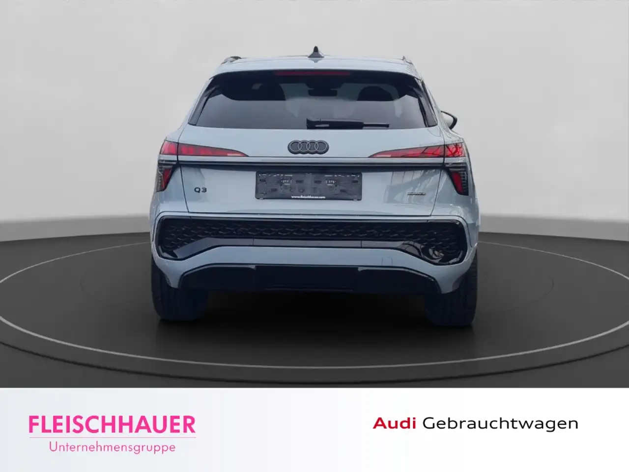 Audi Q3 5