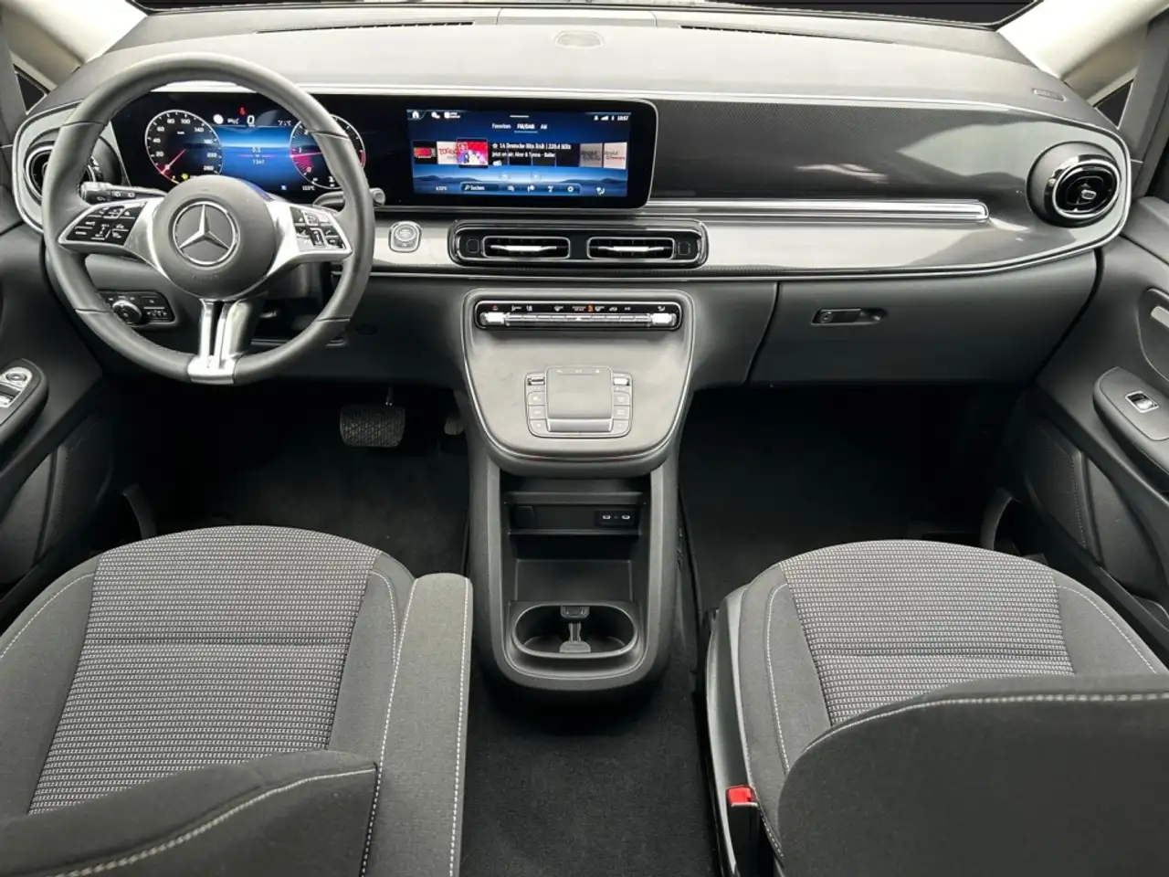 Mercedes-Benz V 220 4
