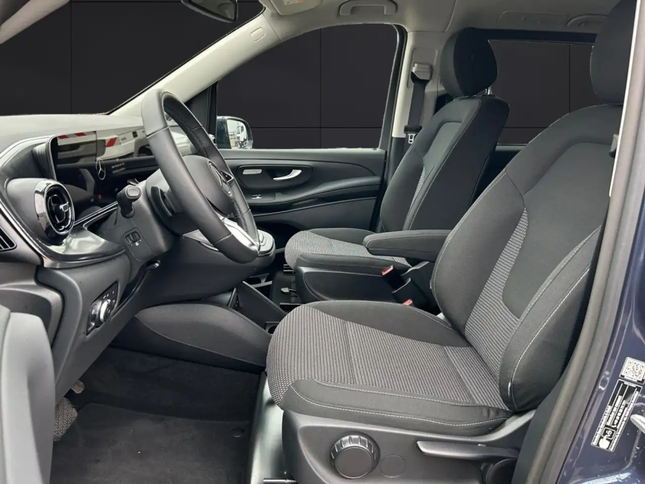 Mercedes-Benz V 220 5