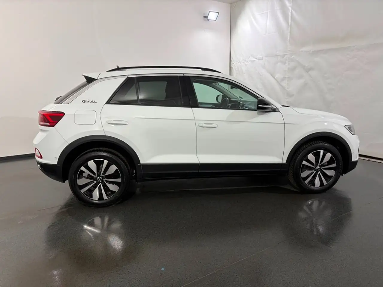 Volkswagen T-Roc 5