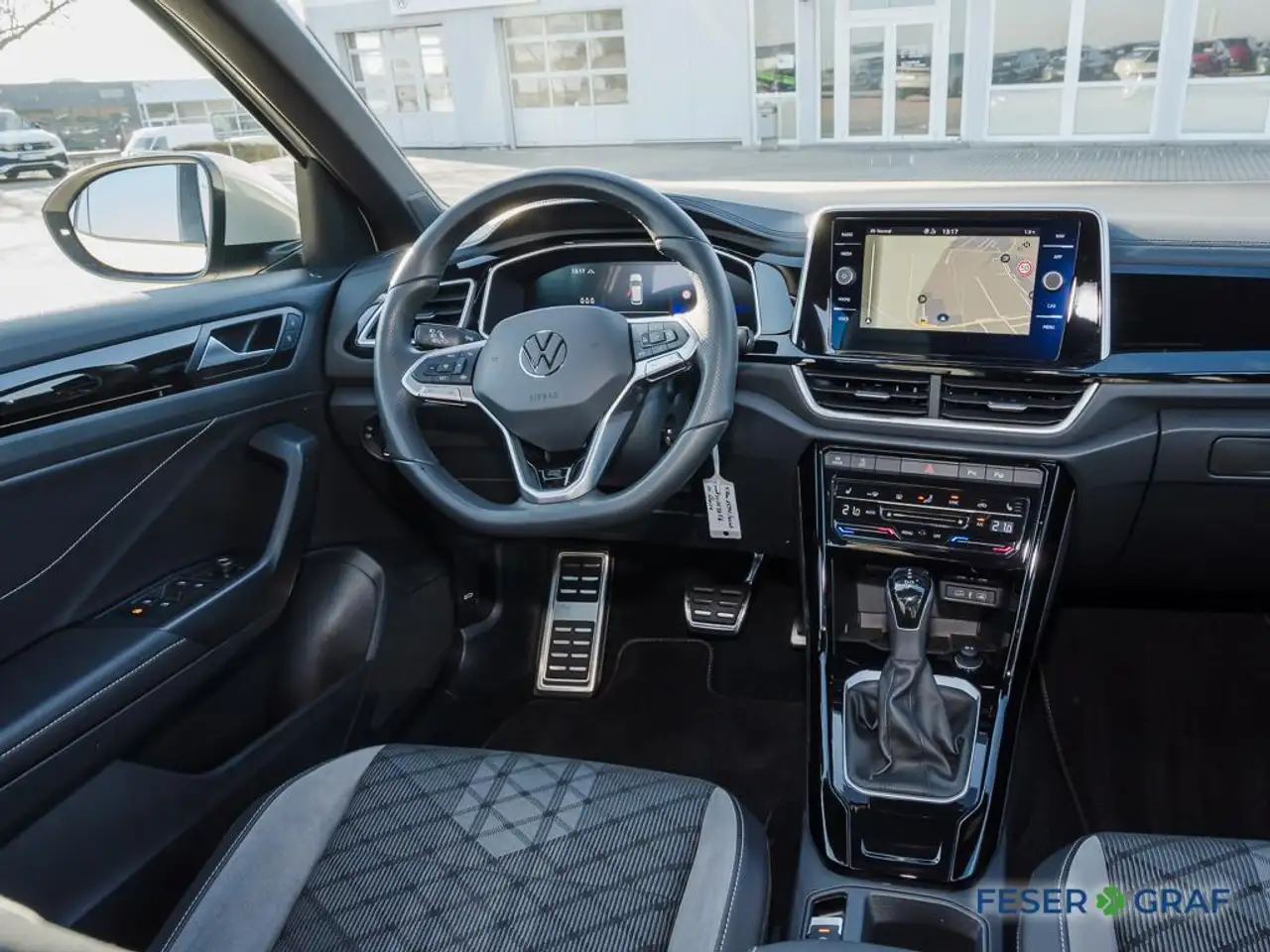 Volkswagen T-Roc 5